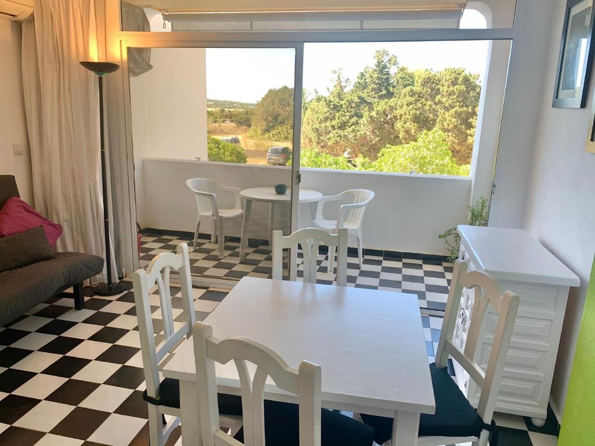 Apartamentos Miranda Ес Пухолс Екстериор снимка